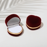 Футляр бархатный под кольцо &laquo;Сердце&raquo; 4&times;5, цвет бордовый с золотом