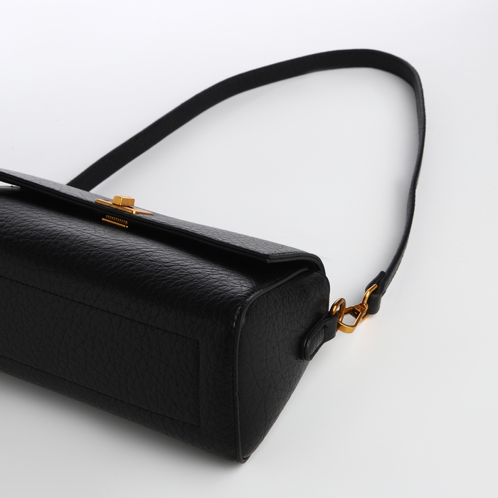 Сумка женская мессенджер на клапане TEXTURA, средний размер, цвет чёрный Сумка женская мессенджер на клапане TEXTURA, средний размер, цвет чёрный