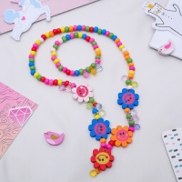 Набор детский «Выбражулька» 2 предмета: кулон, браслет, цветы ромашки веселые Набор детский «Выбражулька» 2 предмета: кулон, браслет, цветы ромашки веселые