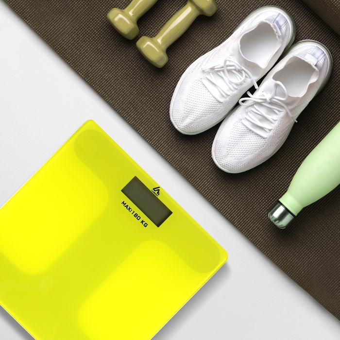 Весы напольные Luazon LVE-006, электронные, до 180 кг, 2хAAА (не в комплекте), жёлтые Весы напольные Luazon LVE-006, электронные, до 180 кг, 2хAAА (не в комплекте), жёлтые