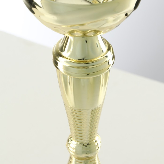 Кубок 150С, наградная фигура, золото, подставка камень, 17,3 х 7 х 5 см.