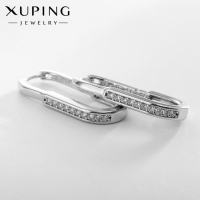 Серьги со стразами XUPING прямоугольник истины, цвет белый в серебре Серьги со стразами XUPING прямоугольник истины, цвет белый в серебре