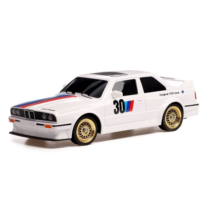 Машинка на пульте управления &laquo;Легенда Дрифта&raquo;, радиоуправление, полный привод, 40 км/ч, 2 комплекта колёс, 1:16, цвет белый