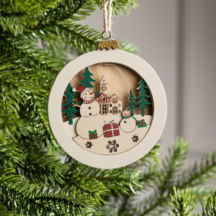 Ёлочная игрушка &laquo;Шар со снеговиками&raquo;, от батареек, свечение тёплое белое