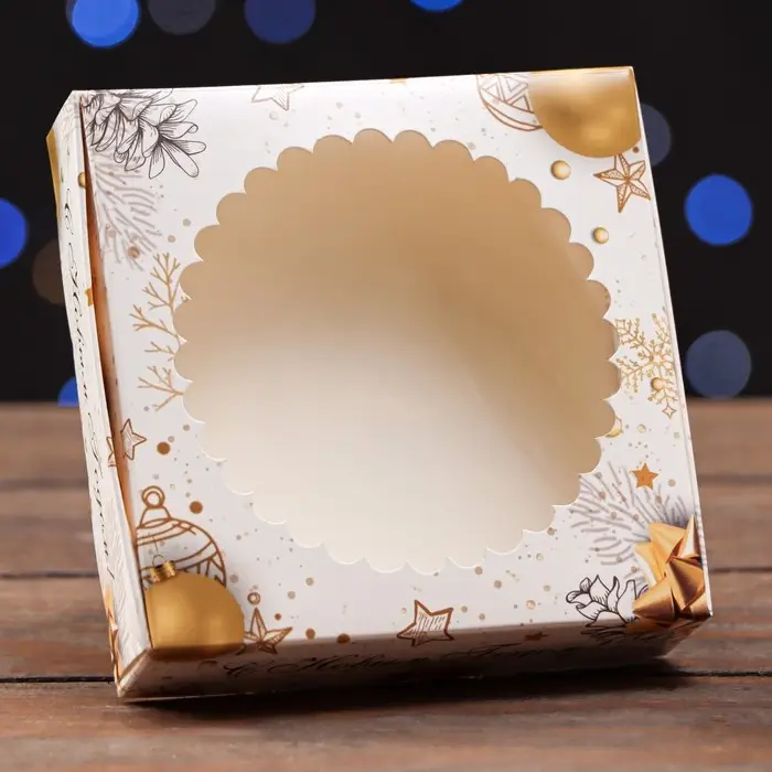 Коробка &laquo;Золотой Новый год&raquo; 11.5&times;11.5&times;3.2 см