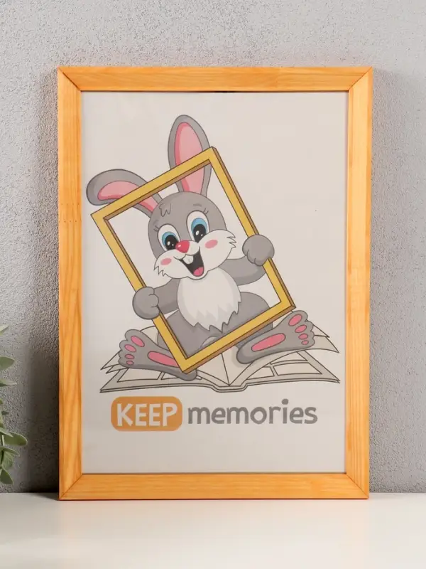 Фоторамка дерево 21х30 см, сосна №2 (пластиковый экран)