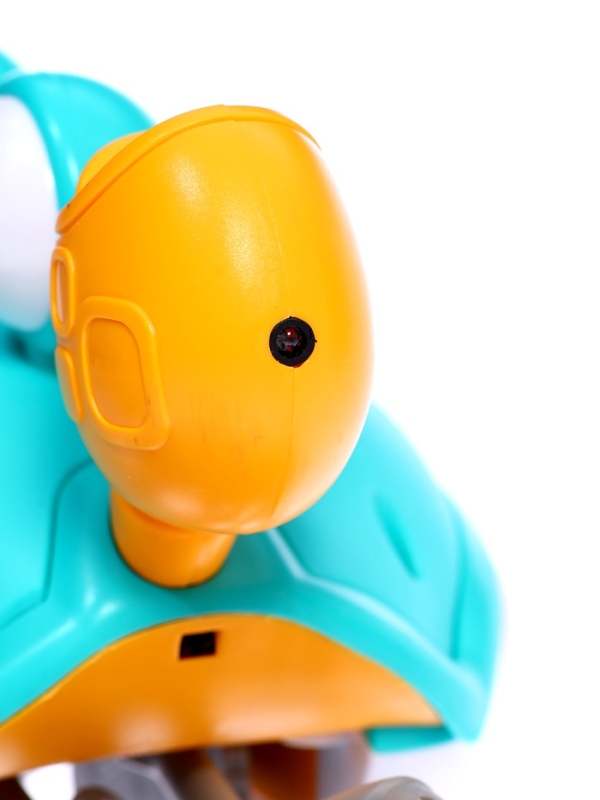 Музыкальная игрушка &laquo;Малыш Краби&raquo; звук, инерция, голубой