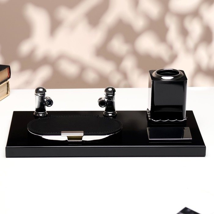 Набор настольный канцелярский 4в1 Набор настольный канцелярский 4в1