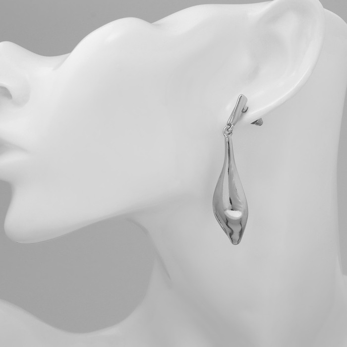 Серьги металл &laquo;Абстракция&raquo; свёрнутый лист, цвет серебро