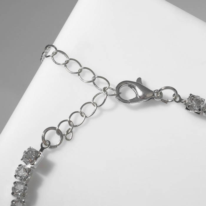 Колье &laquo;Драгоценность&raquo; квадрат, цвет бело-красный в серебре, 36 см