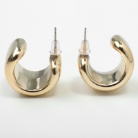 Серьги пластик &laquo;Круг&raquo; муза, цвет золото