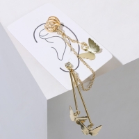 Серьга &laquo;Кафф&raquo; бабочка, цвет золото