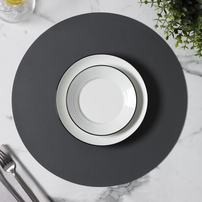 Салфетка сервировочная на стол &laquo;Тэм&raquo;, d=38 см, цвет тёмно-серый