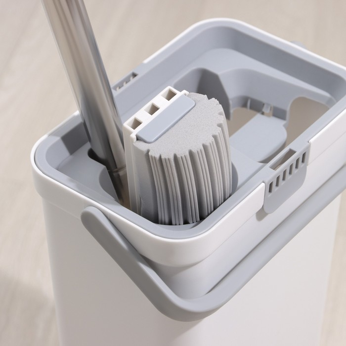 Швабра с отжимом и ведро Raccoon: швабра 32&times;5&times;132 см, ведро для полоскания и отжима 14 л