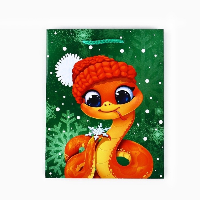 Пакет подарочный новогодний ламинированный &laquo;Змея 2025&raquo;, MS 18 х 23 х 8 см , Новый год