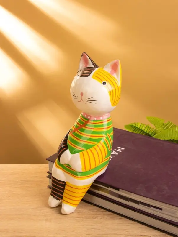 Сувенир дерево "Кошка сидящая" цв. жёлтый, 10х10х28 см