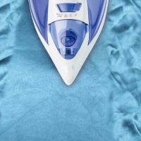 Утюг паровой с керамическим покрытием 2200 Вт SC-SI30K23