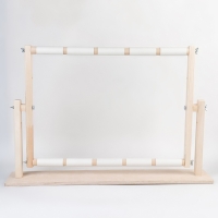 Пяльцы-рамка для вышивания, 40 &times; 50 см, с подставкой