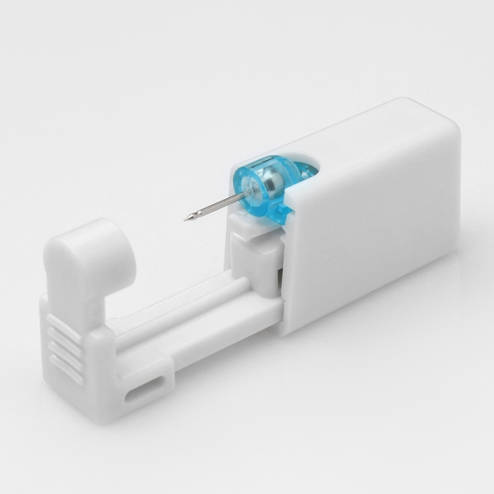 Пистолет одноразовый для пирсинга, серьга в комплекте «Минимал», 4 мм, цвет серебро Пистолет одноразовый для пирсинга, серьга в комплекте «Минимал», 4 мм, цвет серебро