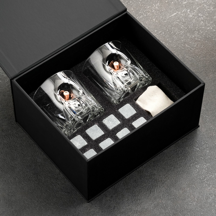 Набор Набор "Непробиваемый. Лучшему", черный, 2 стакана 200 мл, 8 камней для виски