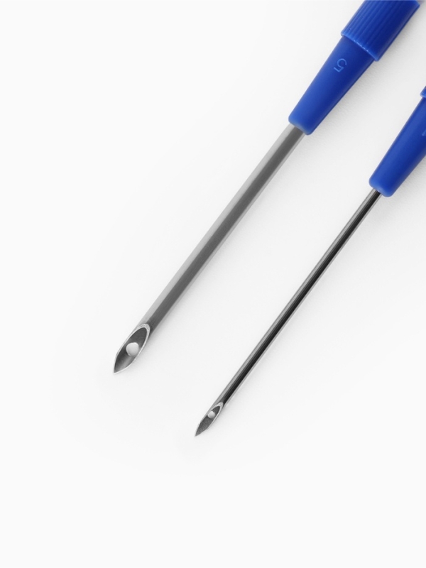 Игла для выш-я по ковровой технике d1,3/1,6/2,2мм SKC с нитев-м блистер голубой/синий TR