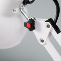 Лампа настольная 810 "Деко, белая" E27 40W RISALUX