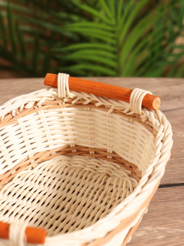 Корзина плетеная 25,5х16х8 см +/- 3 см  ротанг