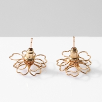 Серьги металл &laquo;Цветочек&raquo; сердце, цвет золото