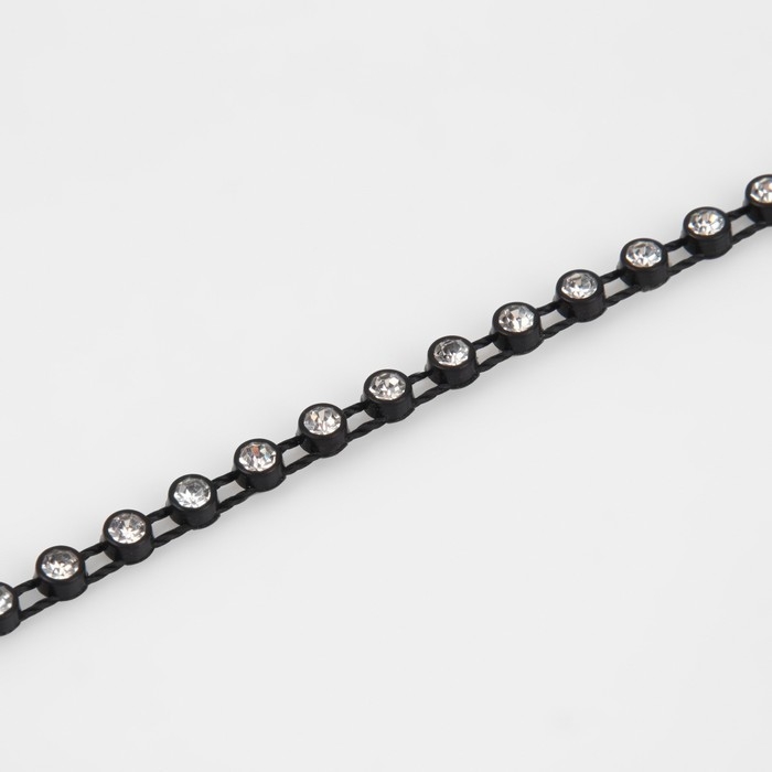 Стразы на нитях, 3 мм, 9 &plusmn; 1 м, цвет чёрный