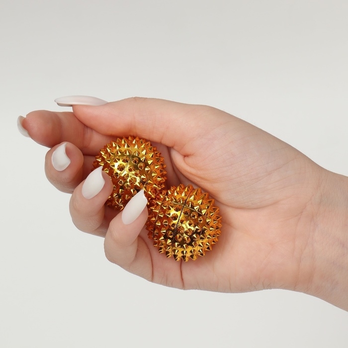 Набор массажёров с магнитом, &laquo;Шары&raquo;, d = 3 см, 2 шт, цвет золотистый