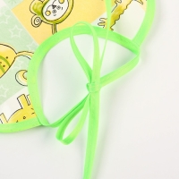 Нагрудник из нетканого полотна с ПВХ покрытием &laquo;Мультики&raquo;, цвет зеленый, р-р. 20х22см