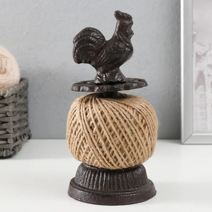 Сувенир катушка для ниток чугун "Петушок" 10х10х20 см