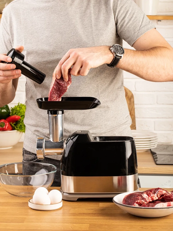 Мясорубка элетрическая мощная с насадками SC-MG45S66