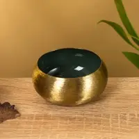 Подсвечник золотой c зелёным покрытием, 8&times;8&times;3.5 см