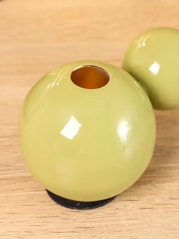 Подсвечник на 3 свечи &laquo;Бусы&raquo;, с 7 сферами, 44&times;8&times;8 см, оливковый