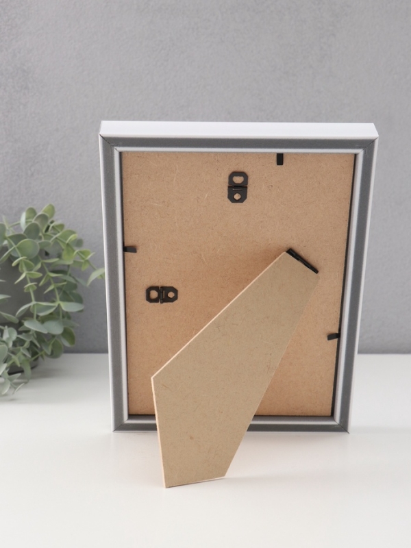 Фоторамка пластик "МИРАМ" 15х21 см, белый