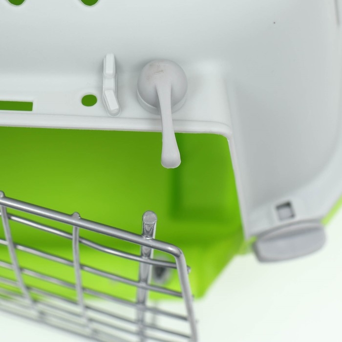 Переноска для животных пластиковая 47 х 30 х 35 см, вес до 9 кг, зелёная