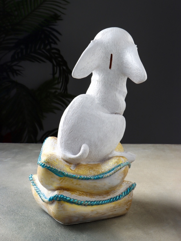 Копилка  "Чихуа на подушке" 33х20х20 см, белый