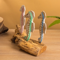 Сувенир &laquo;Морские коньки&raquo;, 25&times;15&times;21 см, дерево, разноцветный