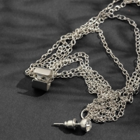 Серьга &laquo;Кафф&raquo; восемь цепочек, цвет серебро