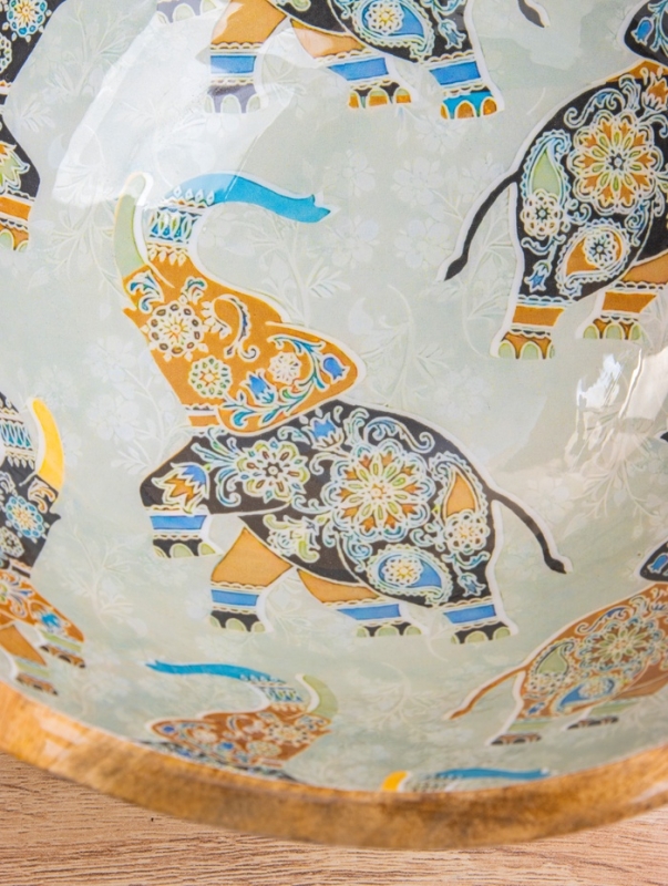 Салатник "Мудрый слон" дерево манго 23х23х10,5 см