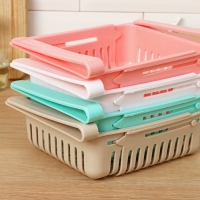 Полка подвесная в холодильник раздвижная Доляна, 20(28)&times;16,2&times;7,5 см, цвет МИКС