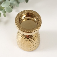 Подсвечник керамика на 1 свечу "Иллюзия" d=4 см золото 6,5х6,5х10 см Подсвечник керамика на 1 свечу "Иллюзия" d=4 см золото 6,5х6,5х10 см