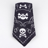Бандана «Глава пиратов», 50х50 см Бандана «Глава пиратов», 50х50 см