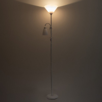 Торшер "Тренд 2" 1х40Вт Е27+1хЕ27 40Вт белый 22х22х180 см. Торшер "Тренд 2" 1х40Вт Е27+1хЕ27 40Вт белый 22х22х180 см.