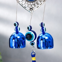 Музыка ветра металл "Сердце" от сглаза с кисточкой 2 колокольчика 22х6,5 см Музыка ветра металл "Сердце" от сглаза с кисточкой 2 колокольчика 22х6,5 см