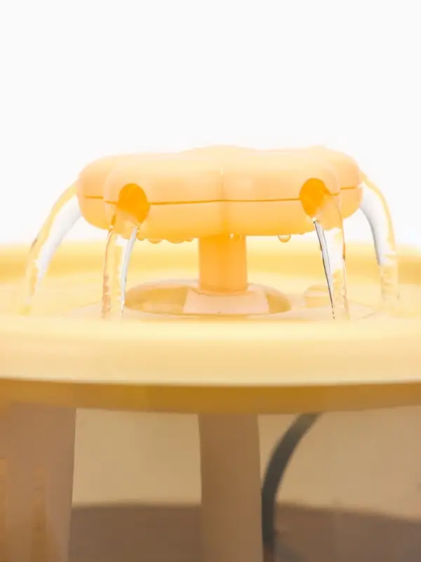 Фонтан для животных с миской, 34&times;17.5&times;11.5 см, бежевый