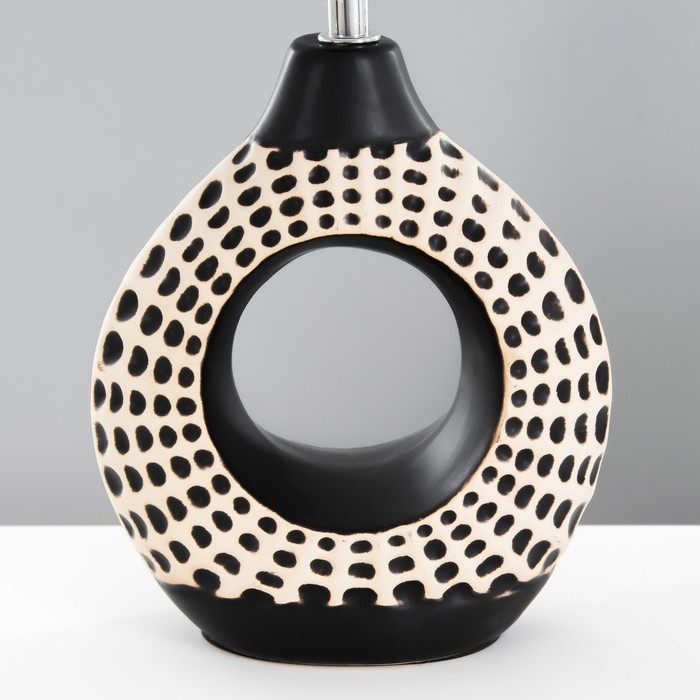 Настольная лампа "Корнели" Е27 40Вт черный 18х26х41 см RISALUX