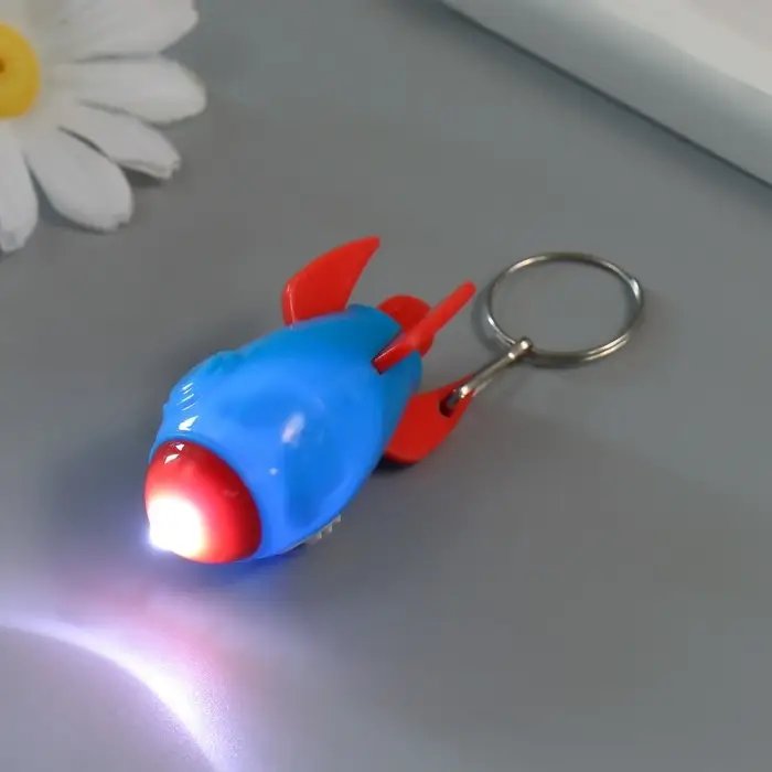 Фонарик свет на кольце "Ракета" LR41x3 шт МИКС 2,7х2,7х5 см