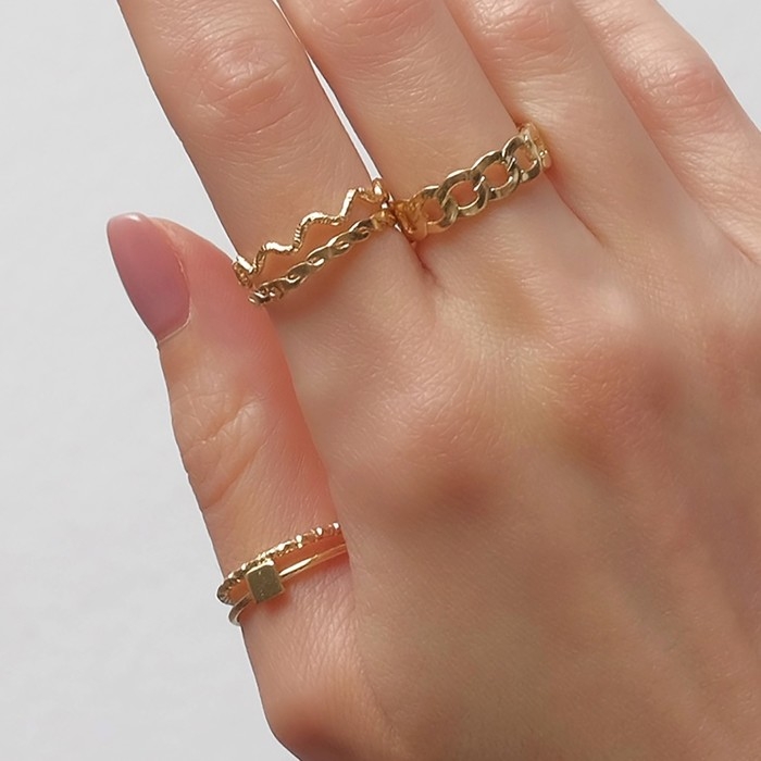 Кольцо набор 5 штук «Идеальные пальчики» геометрия, цвет белый в золоте Кольцо набор 5 штук «Идеальные пальчики» геометрия, цвет белый в золоте